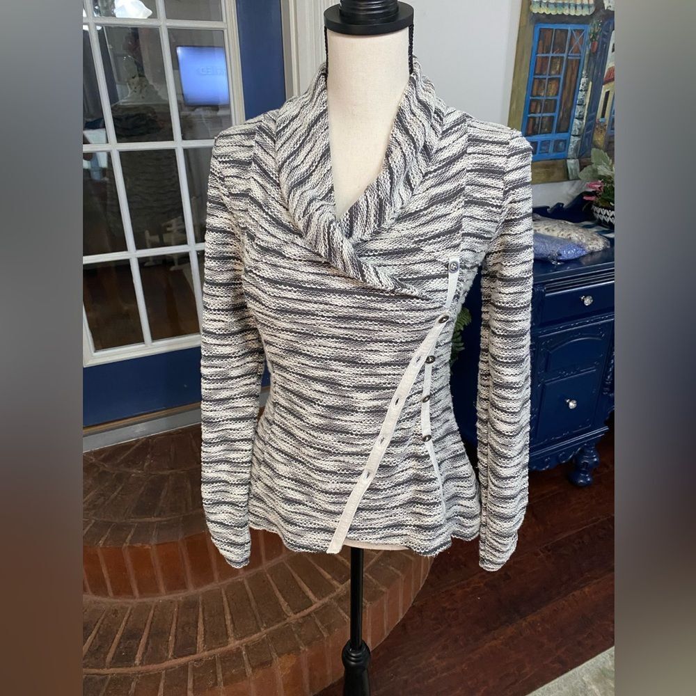Anthropologie Saturday Sunday sidewinder Sweater jacket size small